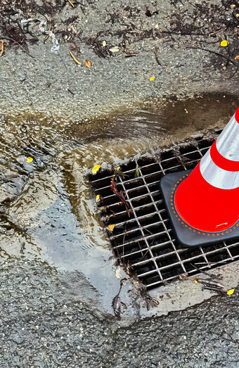 https://blockeddrainsinperth.com.au/uploads/2025/07/stormwater-drains-60987.jpg